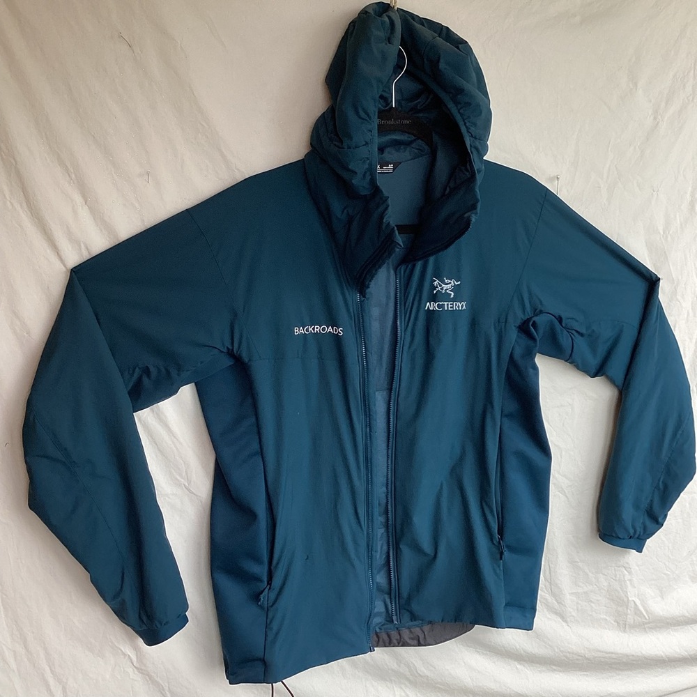 Arc’teryx men’s atom LT hoodie Jacket Teal Neteus read description
